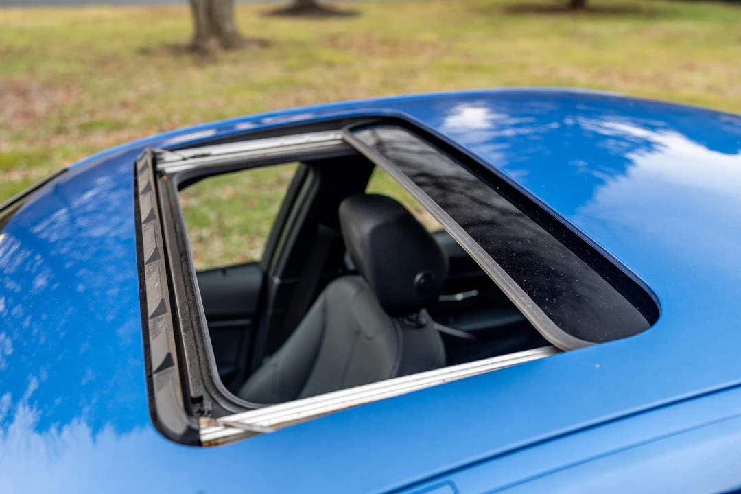 2013 BMW F30 335i & 340i Sedan - Image 28 of 31