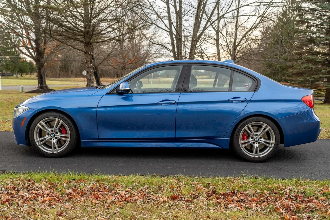 2013 BMW F30 335i & 340i Sedan - Image 3 of 31