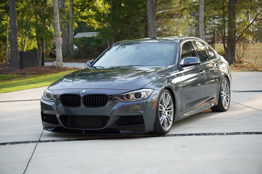 2013 BMW F30 335i & 340i Sedan - Image 7 of 31