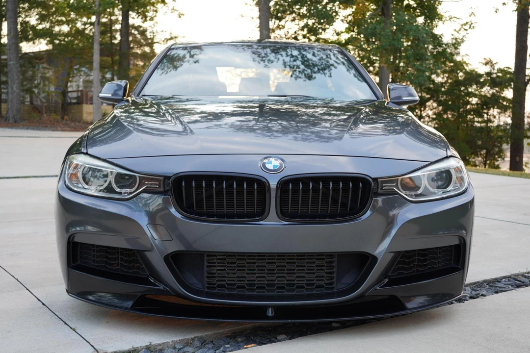 2013 BMW F30 335i & 340i Sedan - Image 2 of 31