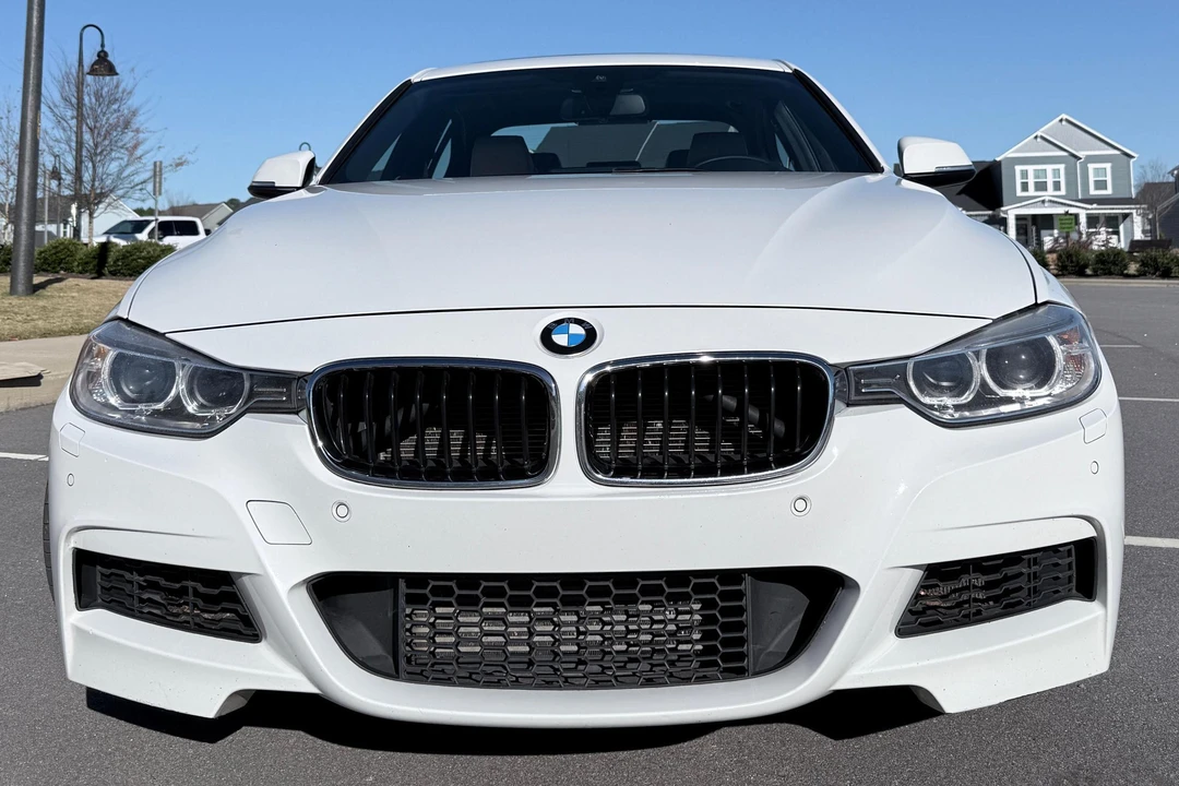 2013 BMW F30 335i & 340i Sedan - Image 2 of 31