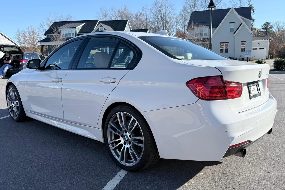 2013 BMW F30 335i & 340i Sedan - Image 4 of 31