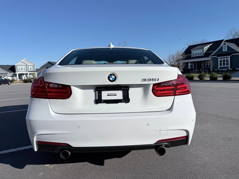 2013 BMW F30 335i & 340i Sedan - Image 20 of 31