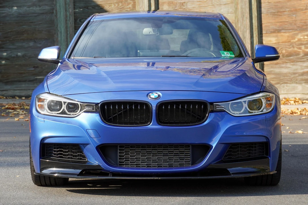 2013 BMW F30 335i & 340i Sedan - Image 2 of 31