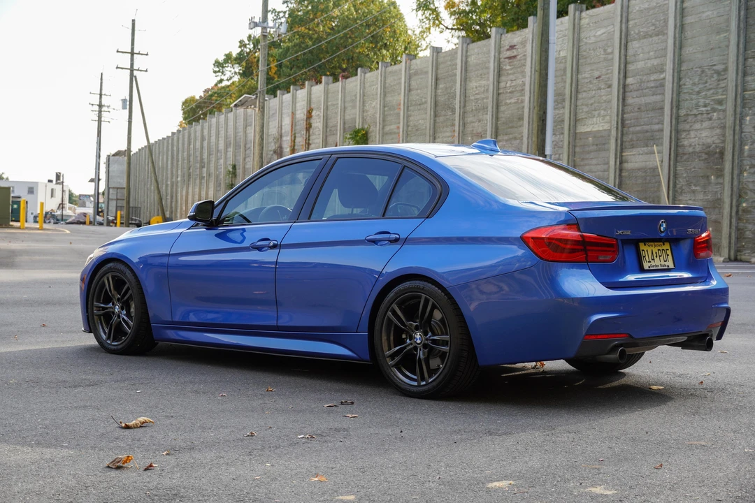 2013 BMW F30 335i & 340i Sedan - Image 13 of 31