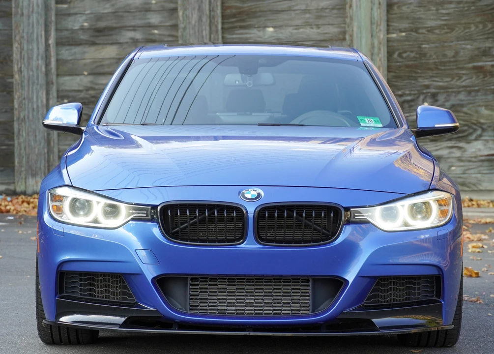 2013 BMW F30 335i & 340i Sedan - Image 6 of 31