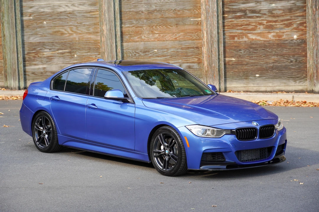 2013 BMW F30 335i & 340i Sedan - Image 18 of 31