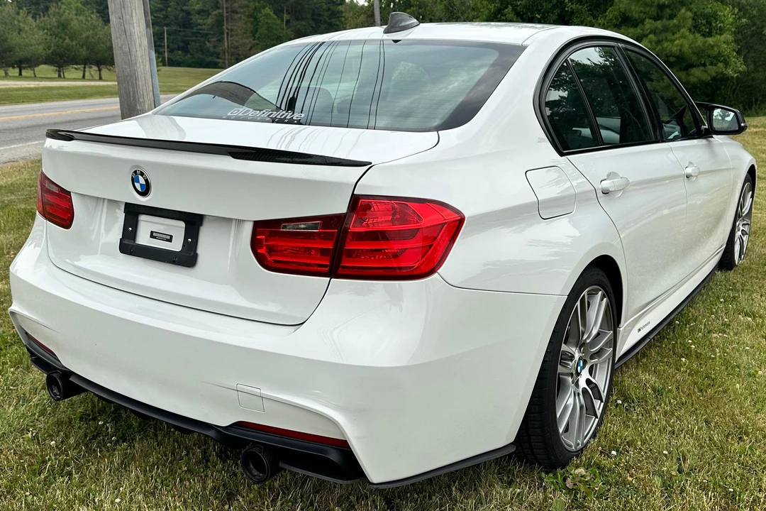 2013 BMW F30 335i & 340i Sedan - Image 4 of 31