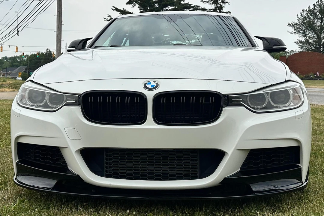 2013 BMW F30 335i & 340i Sedan - Image 2 of 31