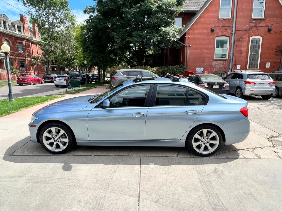 2013 BMW F30 335i & 340i Sedan - Image 10 of 31