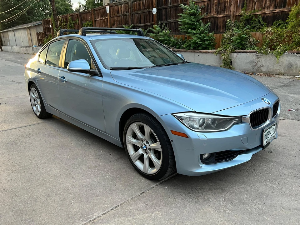 2013 BMW F30 335i & 340i Sedan - Image 15 of 31