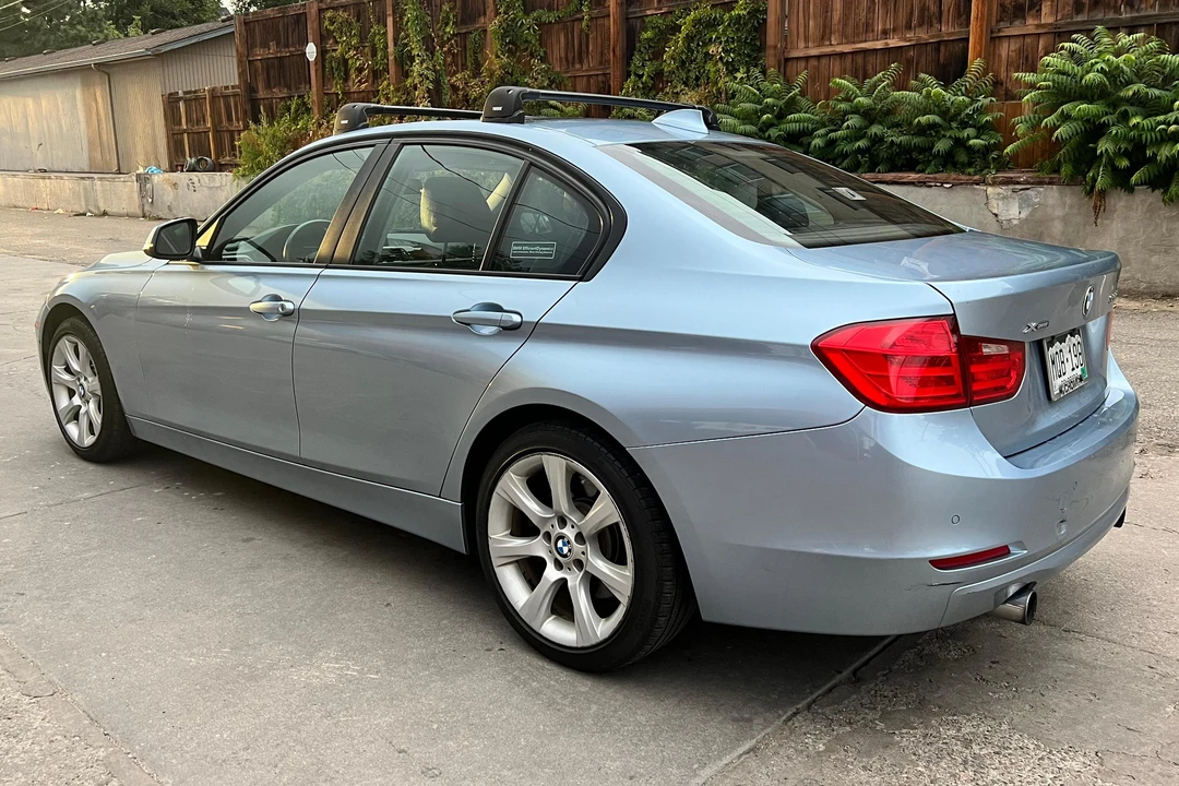 2013 BMW F30 335i & 340i Sedan - Image 4 of 31