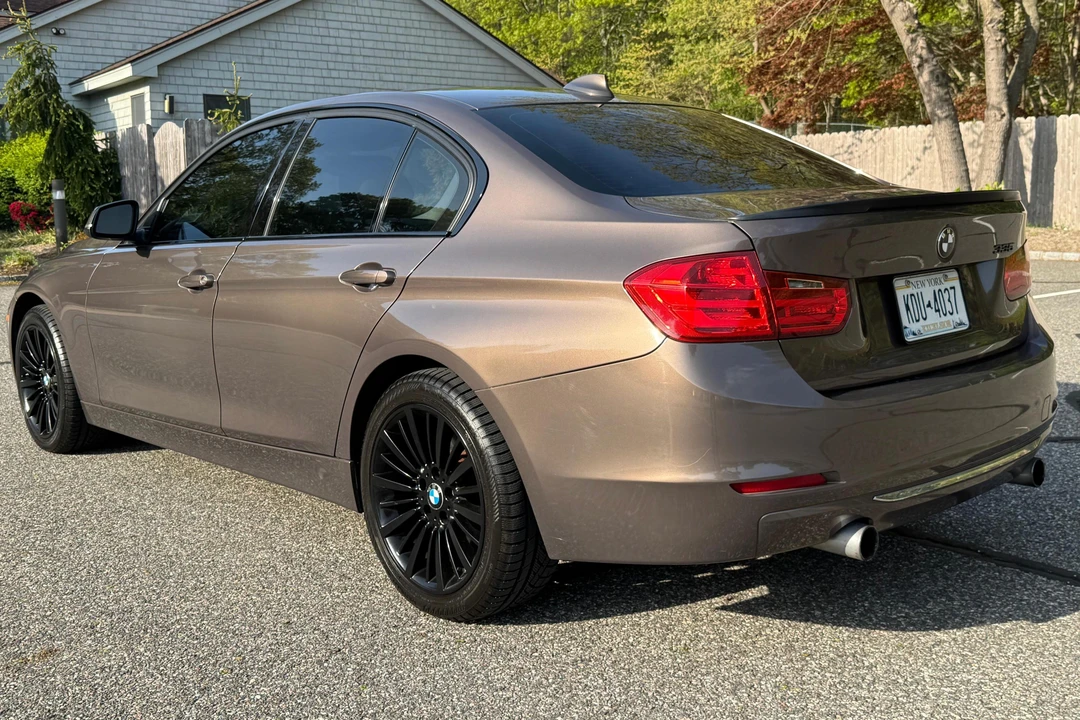 2013 BMW F30 335i & 340i Sedan - Image 4 of 31