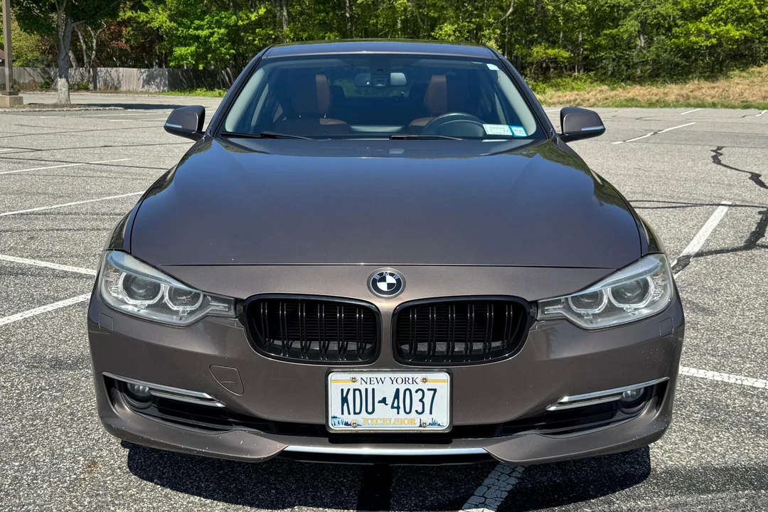 2013 BMW F30 335i & 340i Sedan - Image 2 of 31