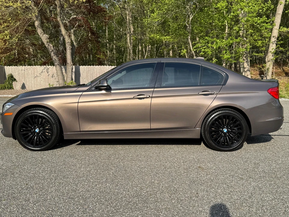 2013 BMW F30 335i & 340i Sedan - Image 10 of 31