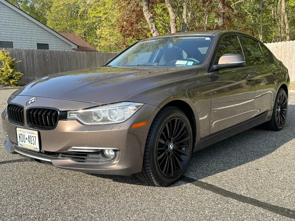 2013 BMW F30 335i & 340i Sedan - Image 9 of 31
