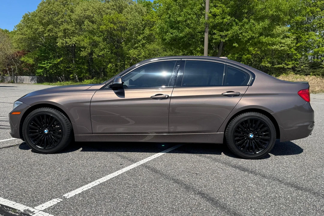 2013 BMW F30 335i & 340i Sedan - Image 3 of 31