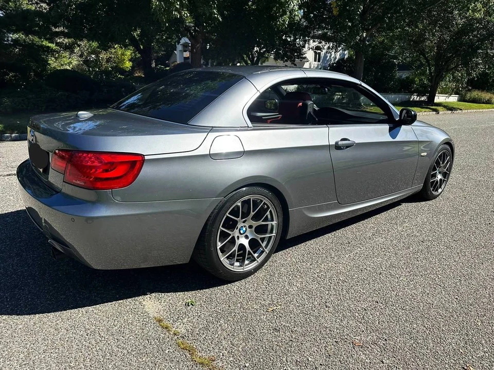 2013 BMW E93 335i Convertible - Image 5 of 23