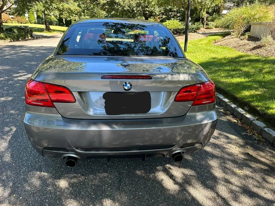 2013 BMW E93 335i Convertible - Image 13 of 23
