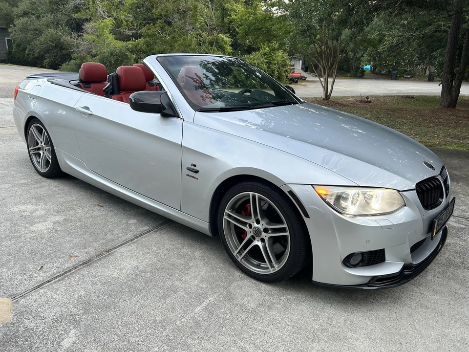 2013 BMW E93 335i Convertible - Image 18 of 31