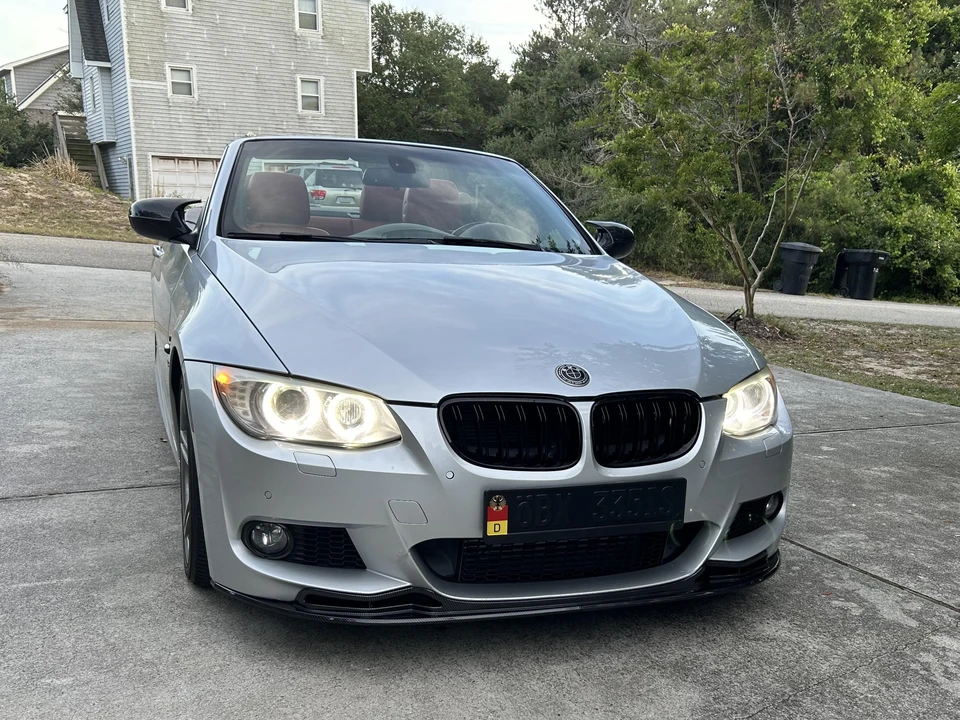 2013 BMW E93 335i Convertible - Image 19 of 31