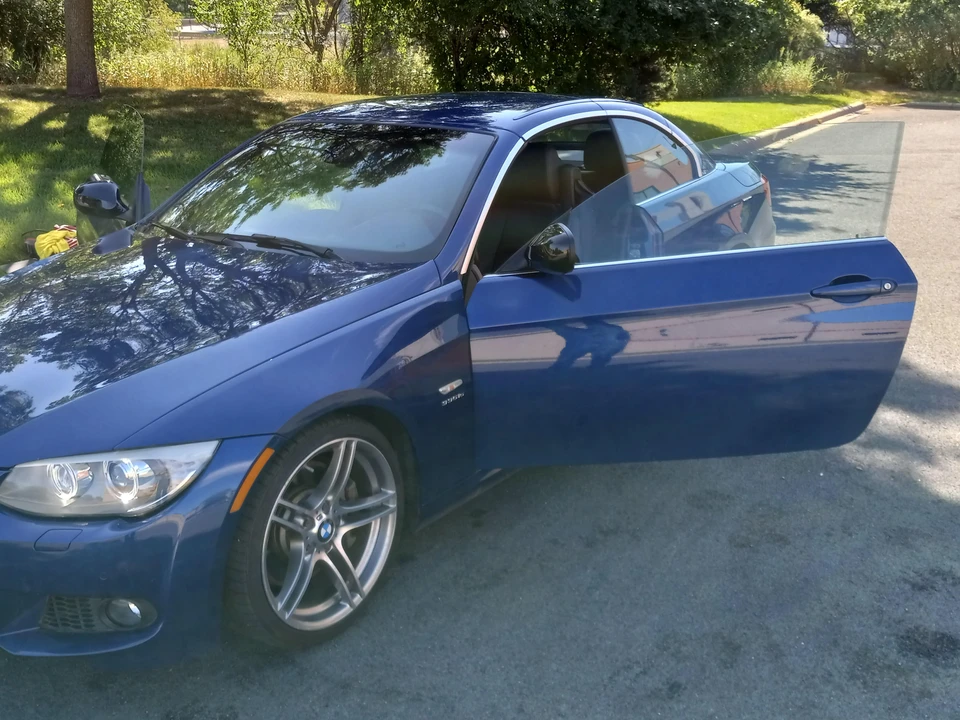 2013 BMW E93 335i Convertible - Image 15 of 31