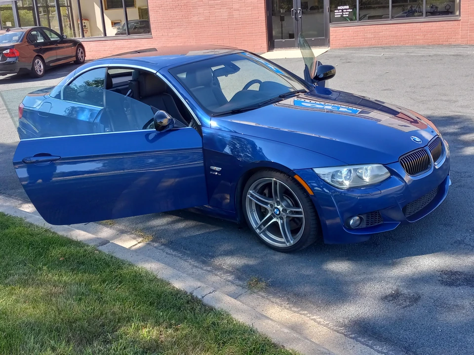 2013 BMW E93 335i Convertible - Image 20 of 31