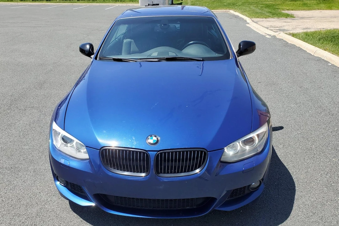 2013 BMW E93 335i Convertible - Image 2 of 31