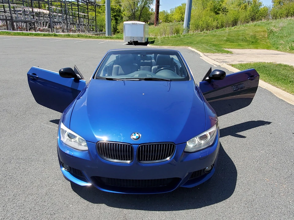 2013 BMW E93 335i Convertible - Image 13 of 31