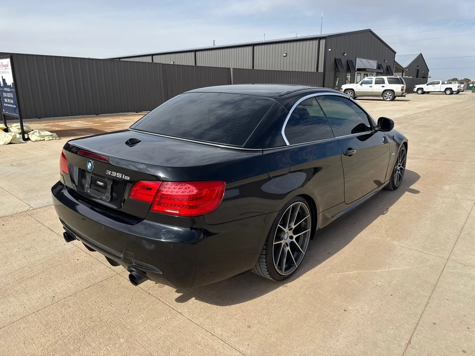 2013 BMW E93 335i Convertible - Image 14 of 31
