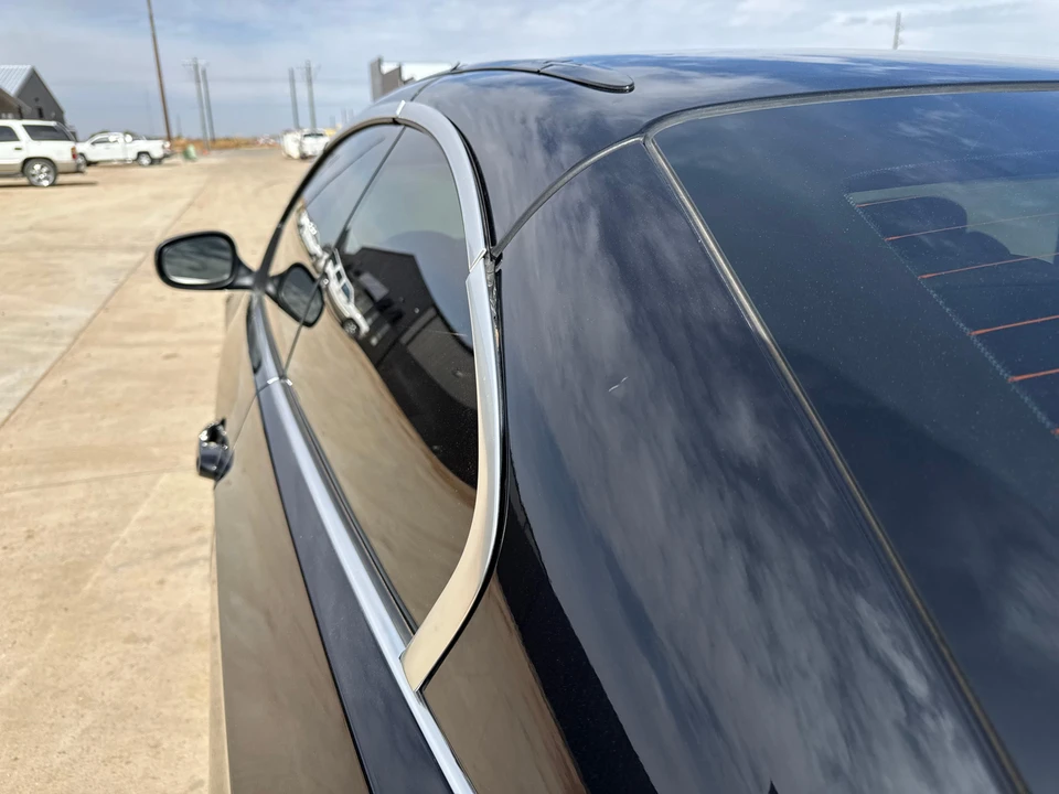 2013 BMW E93 335i Convertible - Image 26 of 31