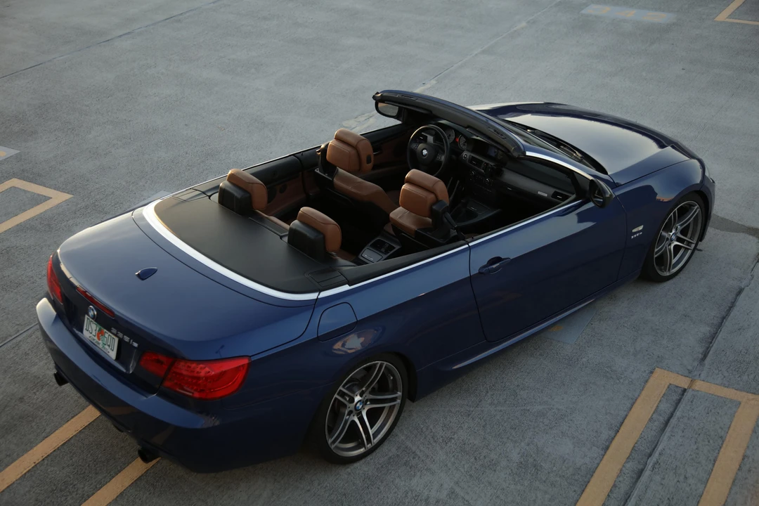 2013 BMW E93 335i Convertible - Image 14 of 21