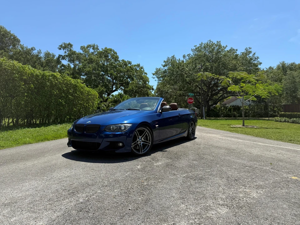 2013 BMW E93 335i Convertible - Image 8 of 21