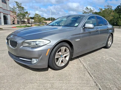 2013 BMW 5 Series 528i Sedan 4D
