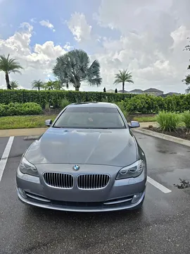 2013 BMW 5 Series 528i Sedan