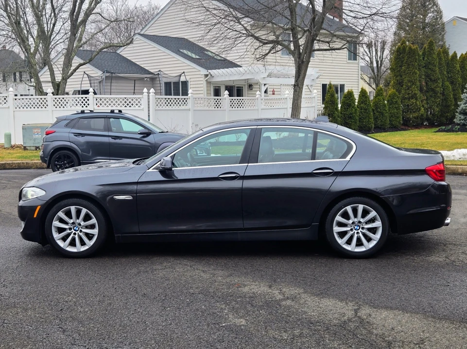 2013 BMW F10 5 Series Sedan - Image 8 of 21