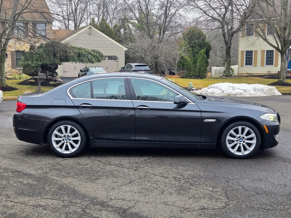 2013 BMW F10 5 Series Sedan - Image 4 of 21