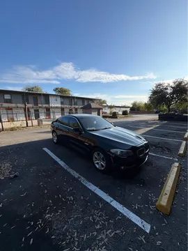 2013 BMW 5 Series 528i xDrive Sedan 4D