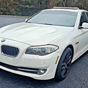 2013 BMW 528i xDrive Sedan