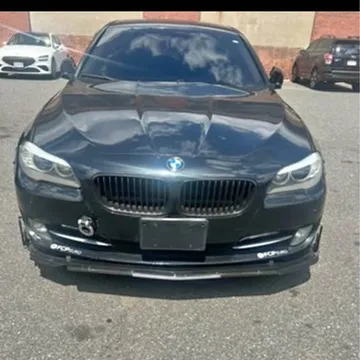 2013 BMW 5 Series 528i xDrive Sedan