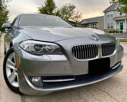 2013 BMW 5 Series 528i xDrive Sedan 4D