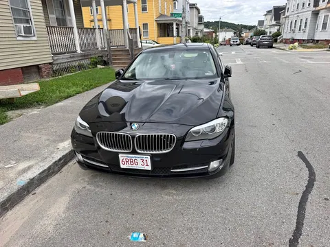2013 BMW 5 Series 528i xDrive Sedan 4D