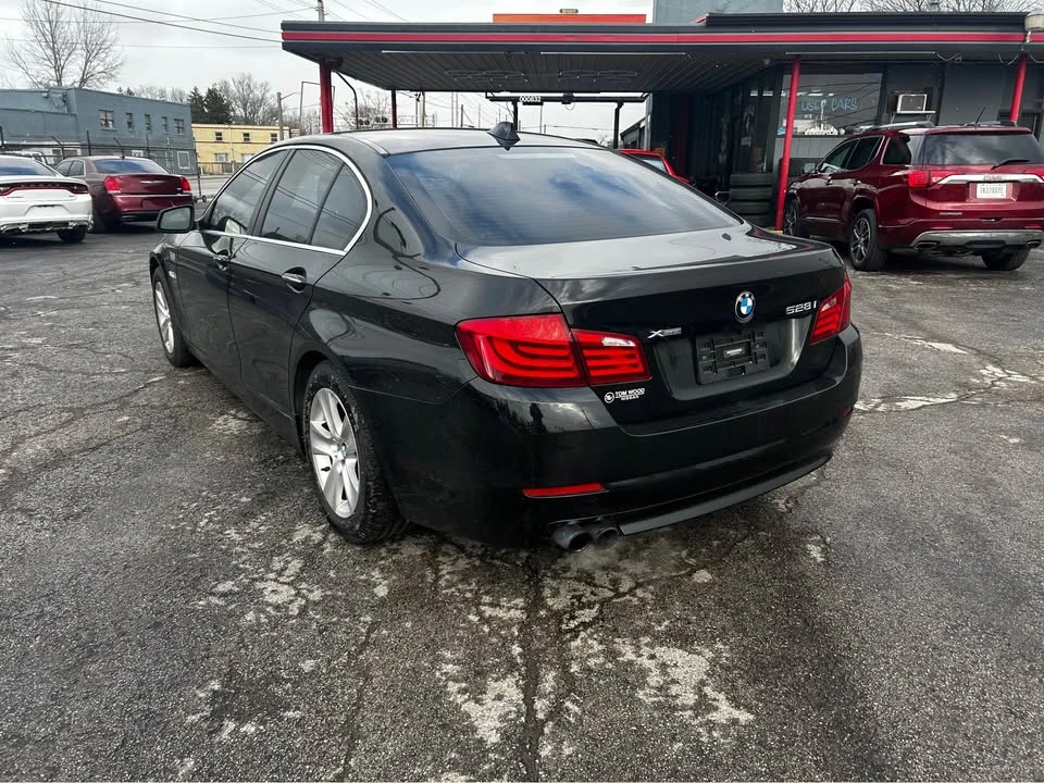 2013 BMW 5 Series - Image 3 of 11