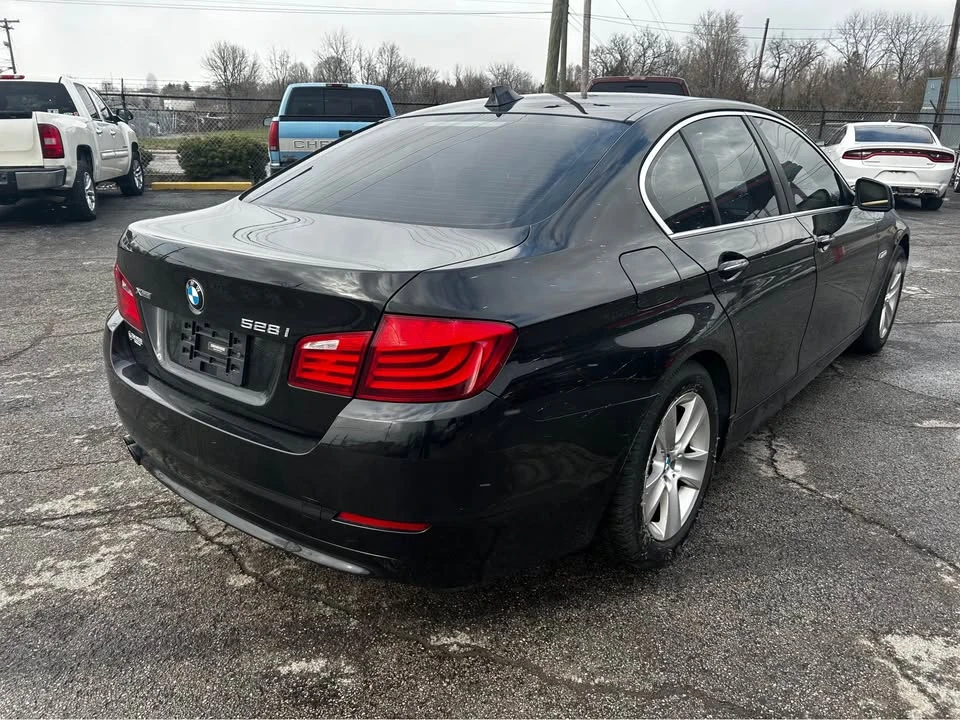2013 BMW 5 Series - Image 4 of 11