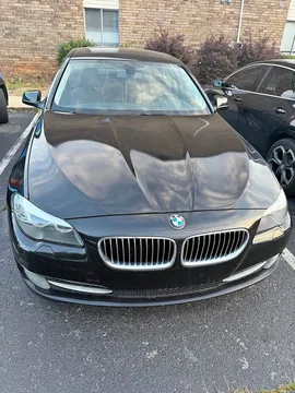2013 BMW 5 Series 528xi Sedan 4D