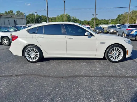 2013 BMW 5 Series 535i Gran Turismo xDrive