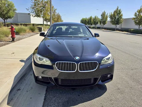 2013 BMW 5 Series 535i Sedan 4D