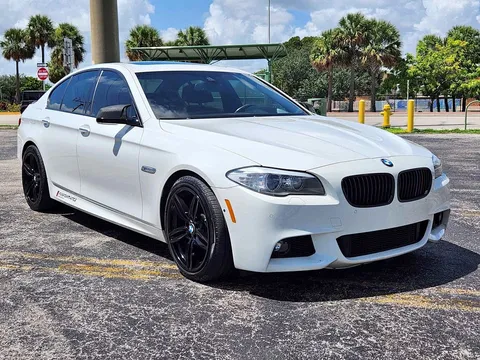 2013 BMW 5 Series 550i Sedan 4D