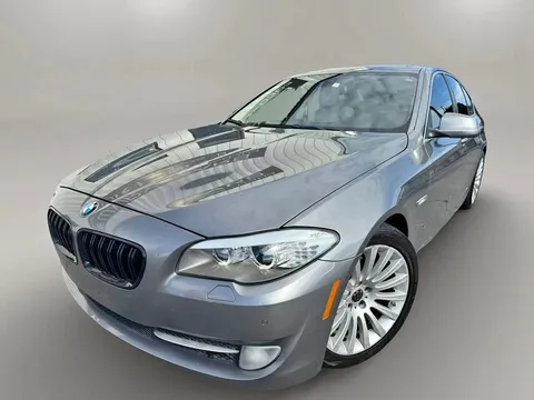 2013 BMW 5 Series 528i xDrive Sedan