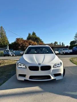 2013 BMW M5 F10